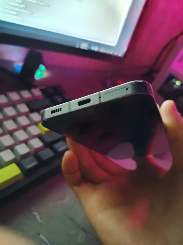 Nothing Phone (1) 6