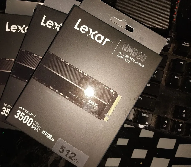 SSD Lexar 512GB/128Gb