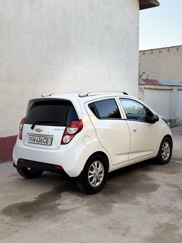 Spark 4-poz avtomat 4 Spark 4-poz avtomat 4
