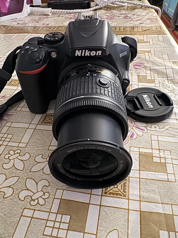 Nikon D3500 3