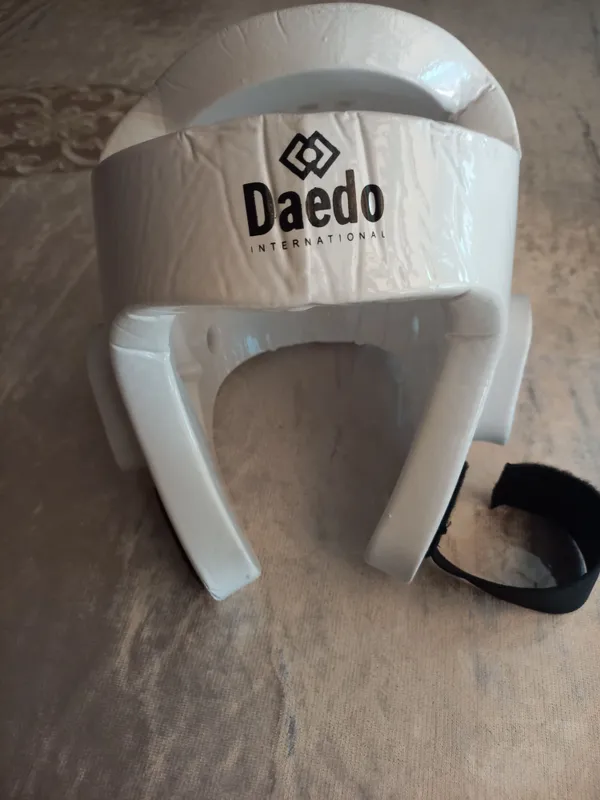 Шлем белый Daedo — фото 1