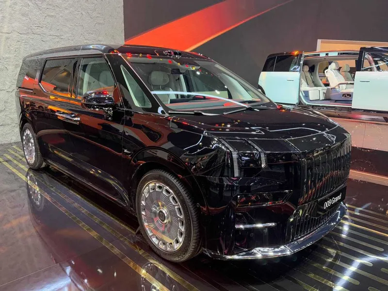 Zeekr 009 4WD 7-seats (108 kWh) Naxt va Nasiya savdo