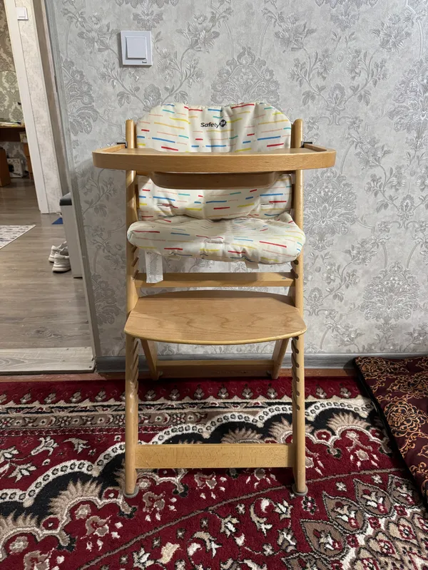 Detskiy stulchik
