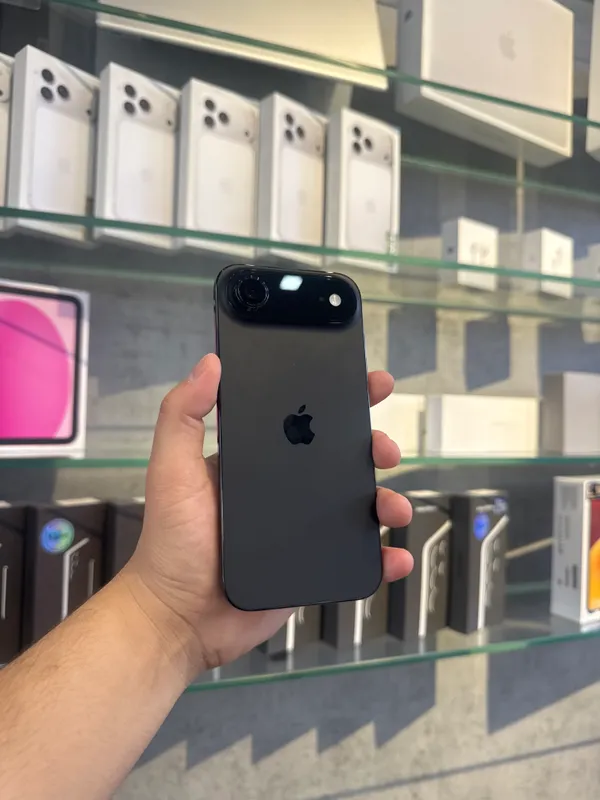 iPhone Air