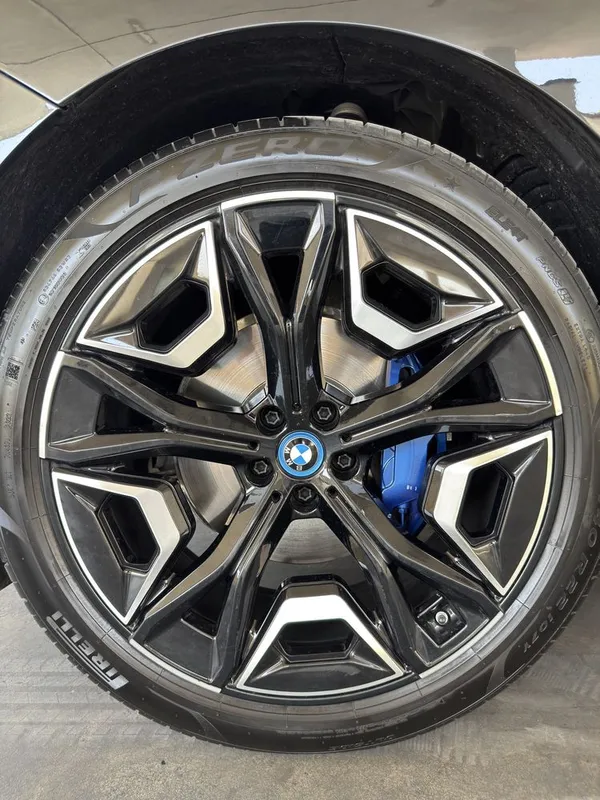 Bmw ix50 пневма полный опцион 4