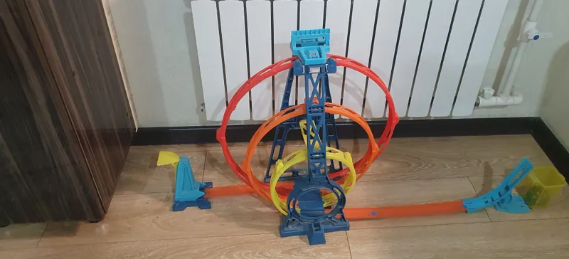 Hot wheels 1