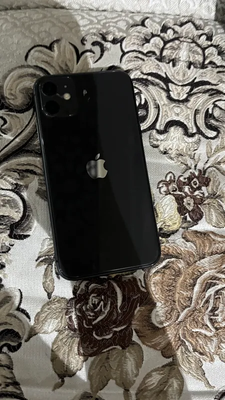 Iphone 11 black 1 Iphone 11 black 1
