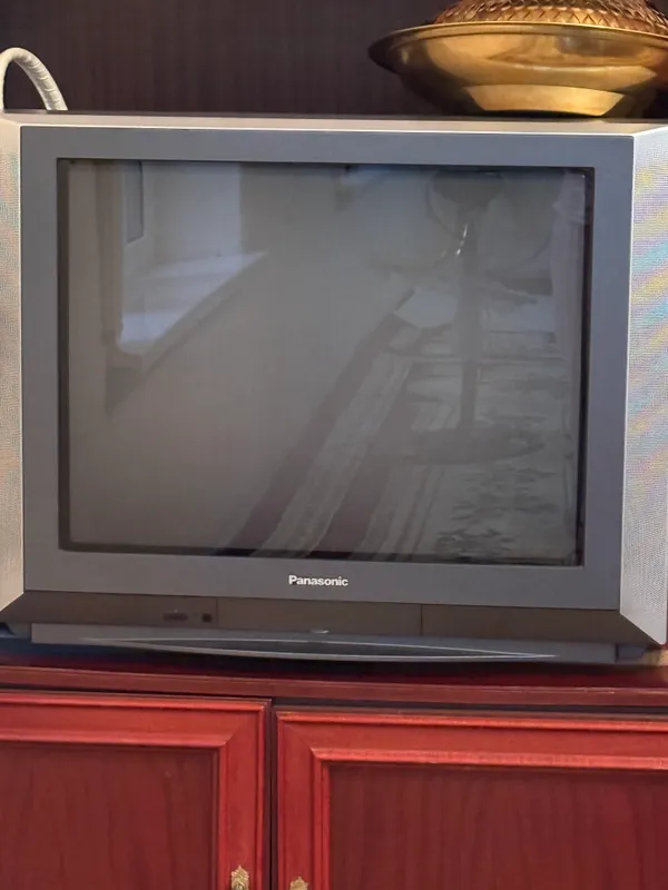 Телевизор Panasonic 1 Телевизор Panasonic 1