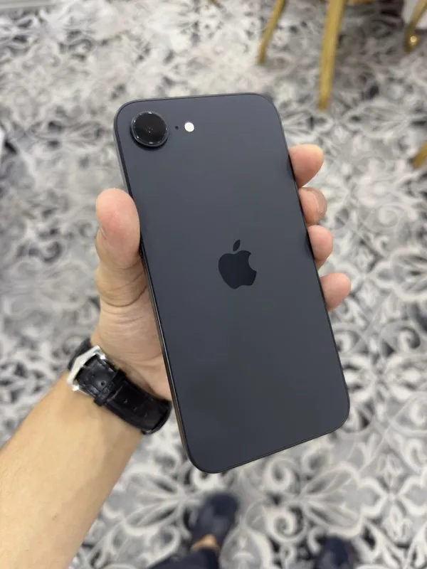 Iphone 16e 1 Iphone 16e 1