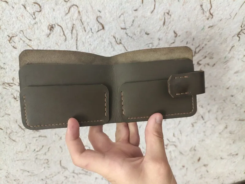 Продам кошелёк кожаный 2
