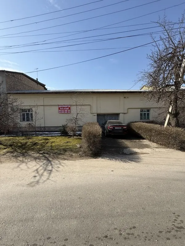 sirochna sotiladi 400$ kami bor