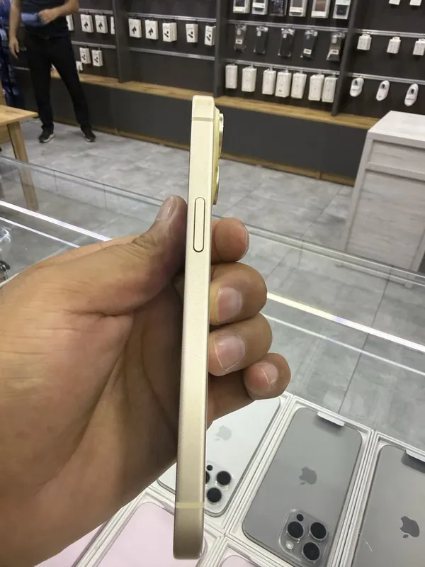 iPhone 15 128gb yellow 3 iPhone 15 128gb yellow 3