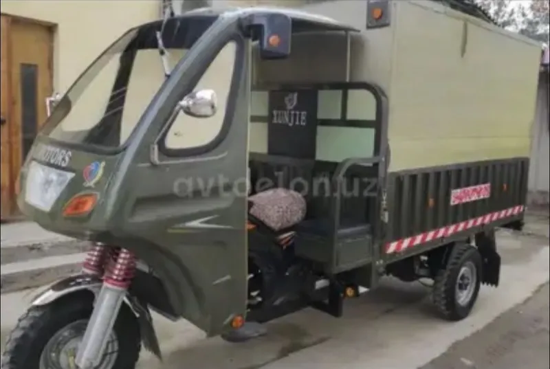 Xunjie moto kabinalari bilan sotiladi 2