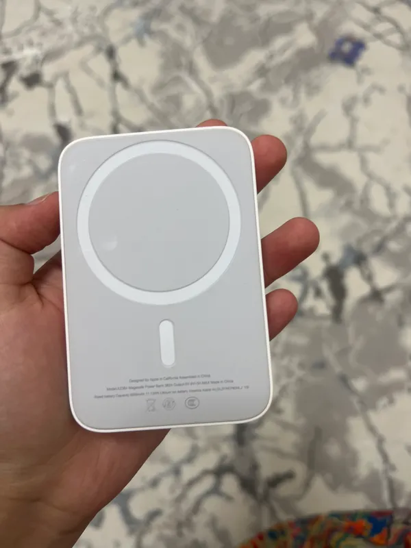 Magsafe повербанк для iphone 2