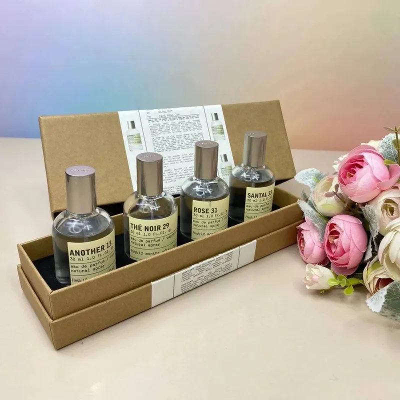 LE LABO SANTAL PREMIUM SET — фото 2
