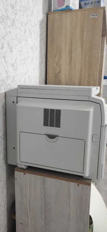 Продается принтер А3 формат Canon Image Runner 2206 2