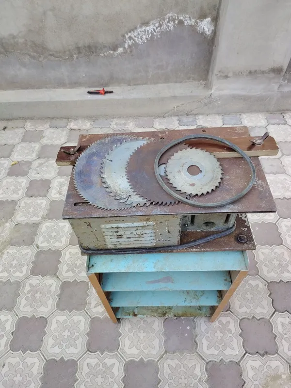 Daraxtlarga ishlov berish uchun elektr stanogi 6