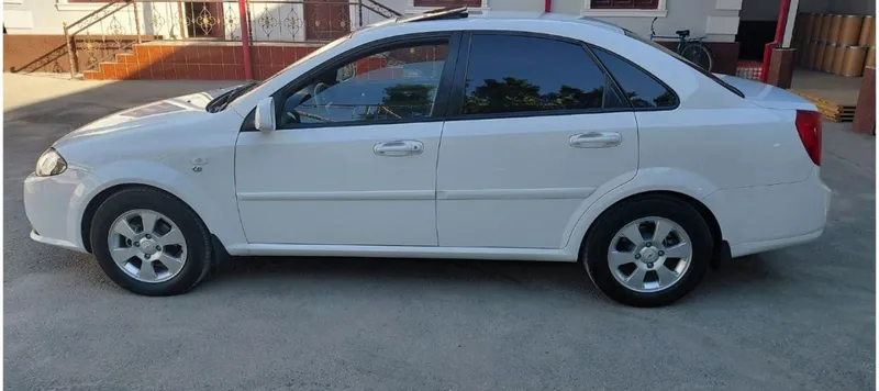 Lacetti gentra qilingan — фото 1