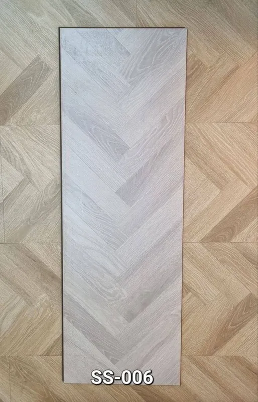 Tarket va Laminatlar assortimenti optom narxlarda — фото 7