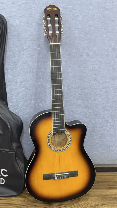 Ravenni gitara ideal — фото 1