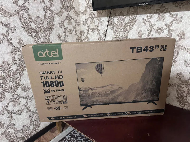 Телевизор Artel 43 Smart новый