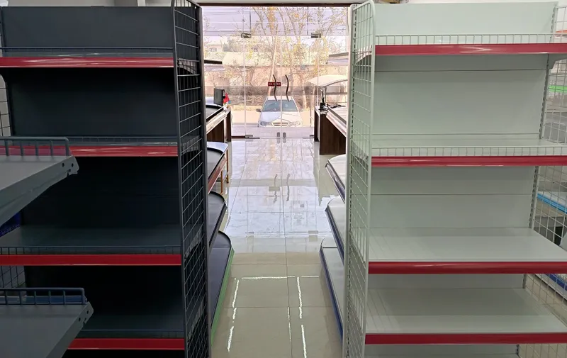 Металлический стеллажи для магазина, сборный-разборный конструкции — фото 1