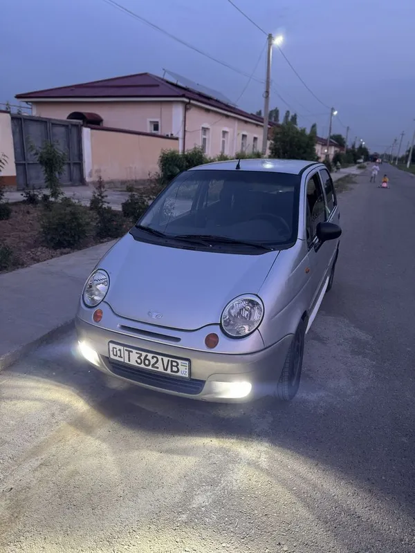 Matiz Best: новые чехлы и шины. С мотором проблем нет. Гена нет 1 Matiz Best: новые чехлы и шины. С мотором проблем нет. Гена нет 1
