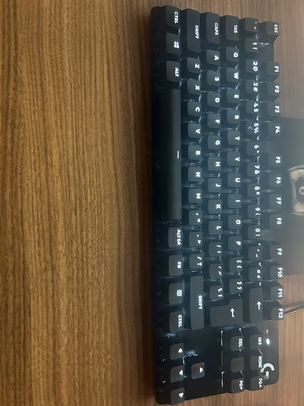 Logitech G413