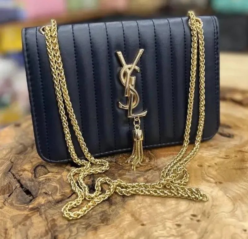 Сумка черная женская Yves Saint Laurent