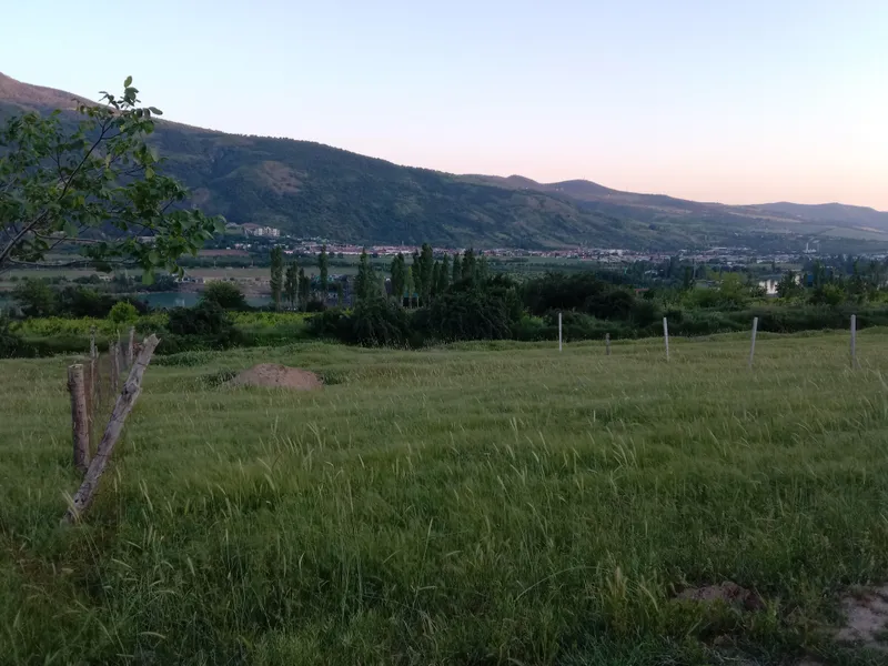 Продам 2 земельных участка по 6 соток в Чарваке — фото 3 Продам 2 земельных участка по 6 соток в Чарваке — фото 3