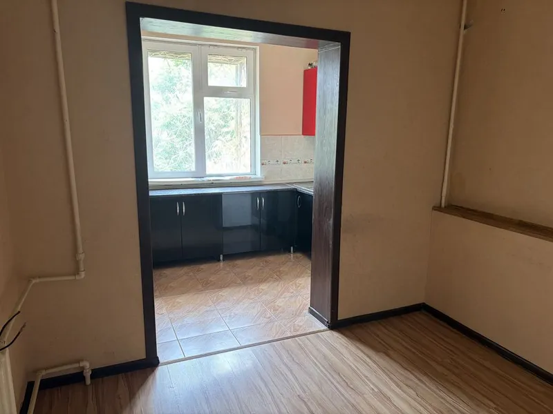 СДАЕТСЯ 5ком квартира ТТЗ Ахмад югнакий 6