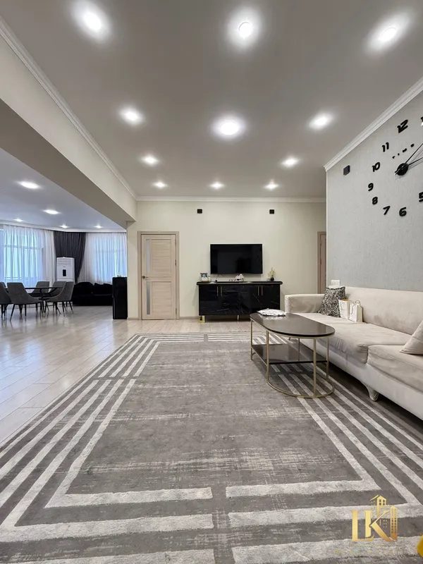 Продаётся 5-комнатная квартира в ЖК Nikitina Residence 2 Продаётся 5-комнатная квартира в ЖК Nikitina Residence 2