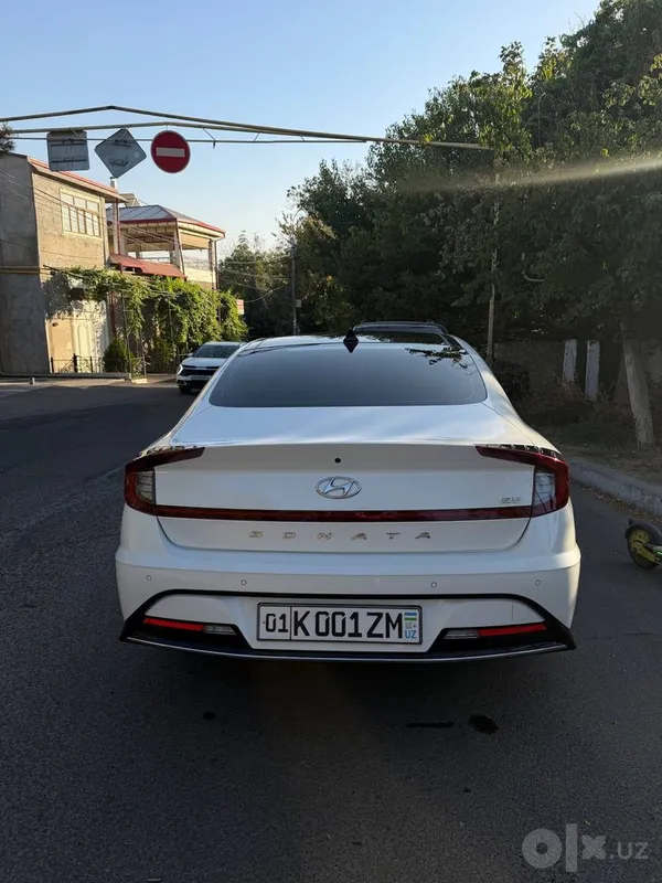 Продается Hyundai Sonata 2.5 3 Продается Hyundai Sonata 2.5 3