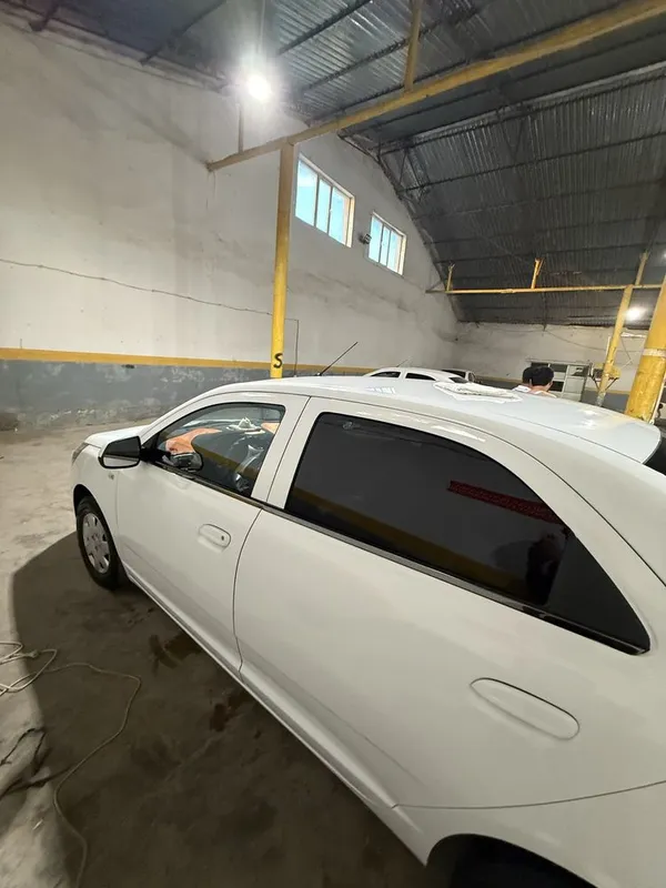 Chevrolet Cobalt — фото 1