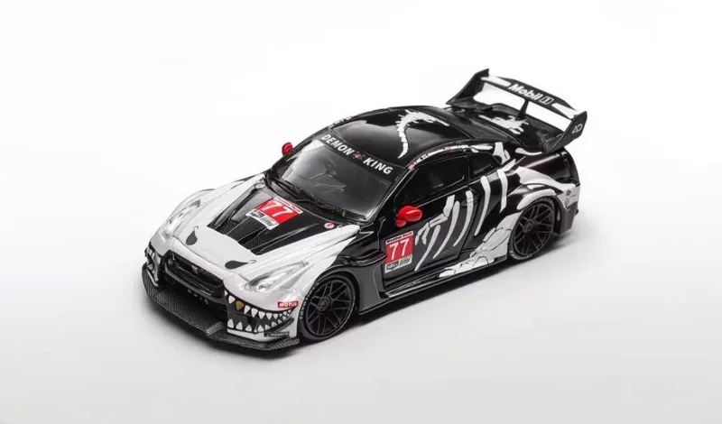 Коллекционное авто 1:64 Nissan GTR R35 машинки 1