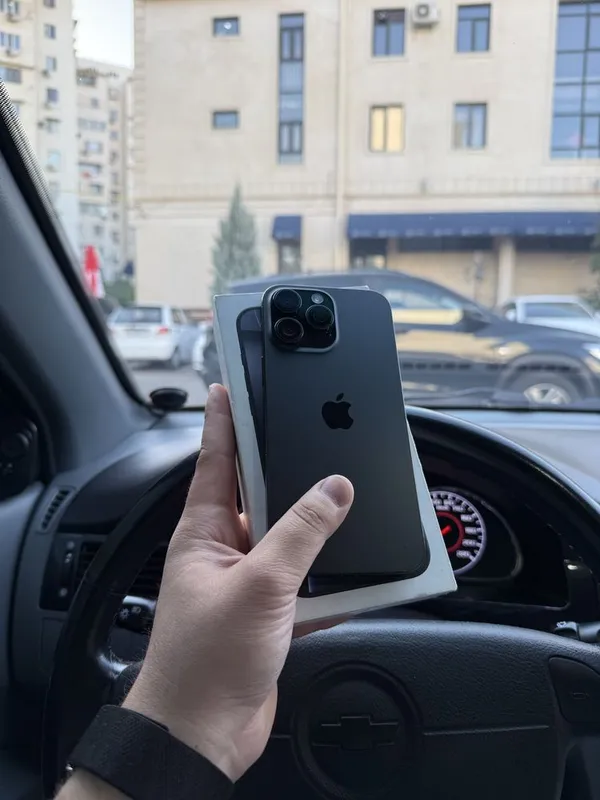 iPhone 16 Pro Max 256Gb 93% Yomkost 1 iPhone 16 Pro Max 256Gb 93% Yomkost 1