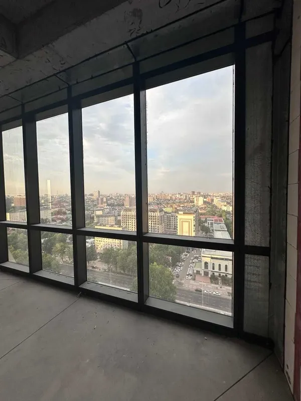 Сдается в аренду помещение в PIRAMIT TOWER! 5