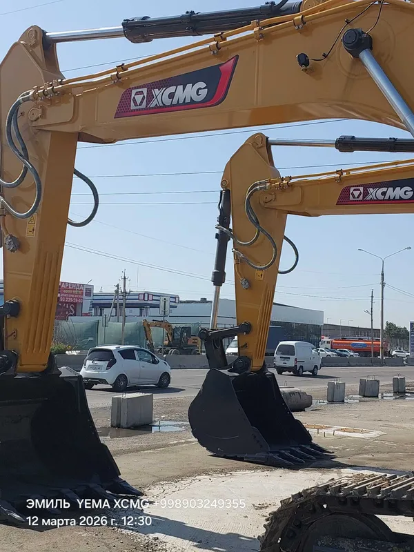 XCMG XE370G тяжелый гусеничный экскаватор массой около 38,5 тонн — фото 3