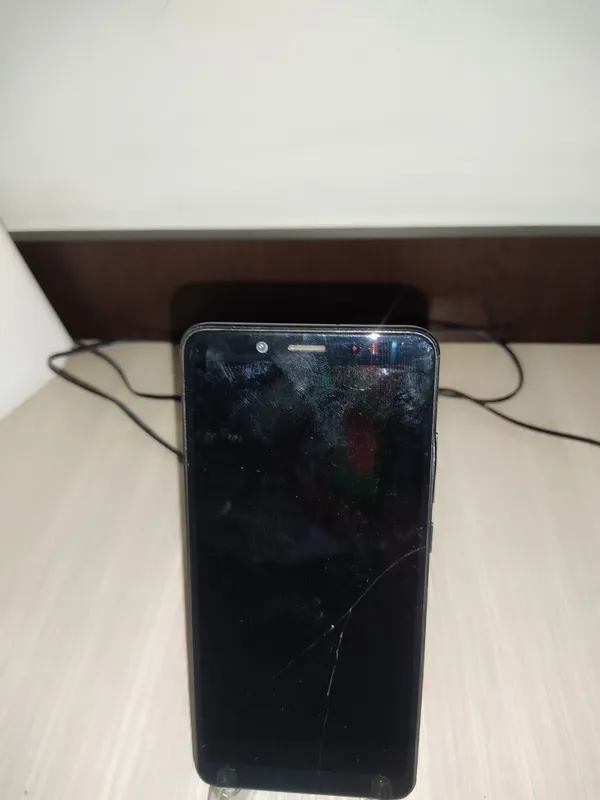 Продаётся Redmi Note 5 3
