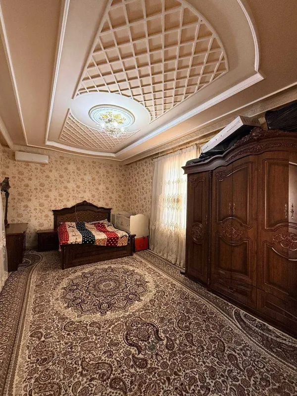Думбирободда 4 соту ховли сотилади, фасад 20/20 — фото 1