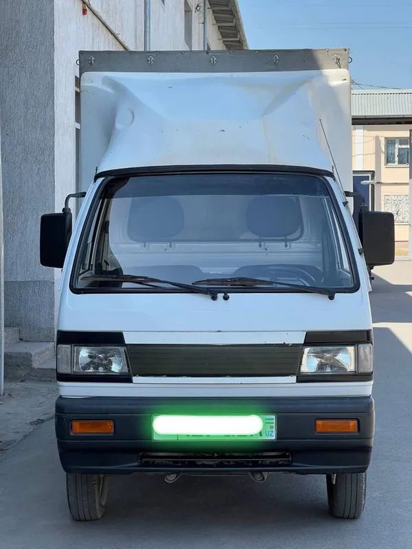 Автомобил CHEVROLET LABO 2019