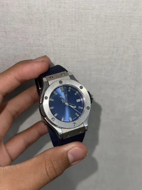 Часы Hublot темно синие 2 Часы Hublot темно синие 2