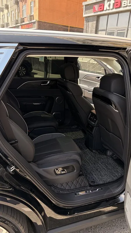 Hongqi ehs-9 электро 4 Hongqi ehs-9 электро 4