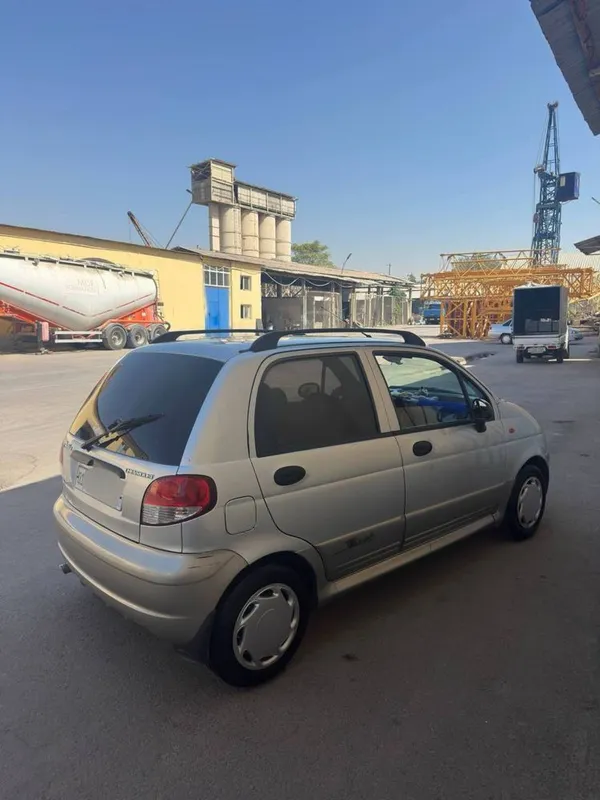 Sotiladi best 2015 yil, holati zor, bank arenda yoq — фото 2