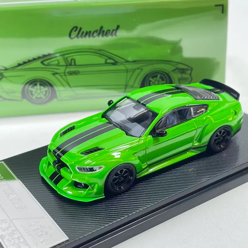 1:64 Ford Mustang машинка игрушка коллекция 5 1:64 Ford Mustang машинка игрушка коллекция 5