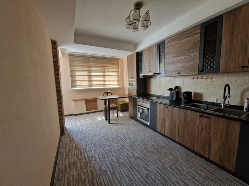 3 xonali kvartira, 70 m2, Mirobod 2