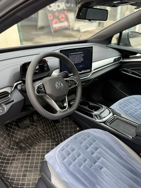 Volkswagen id.4 в идеалном состаяние 3000 пробега — фото 3