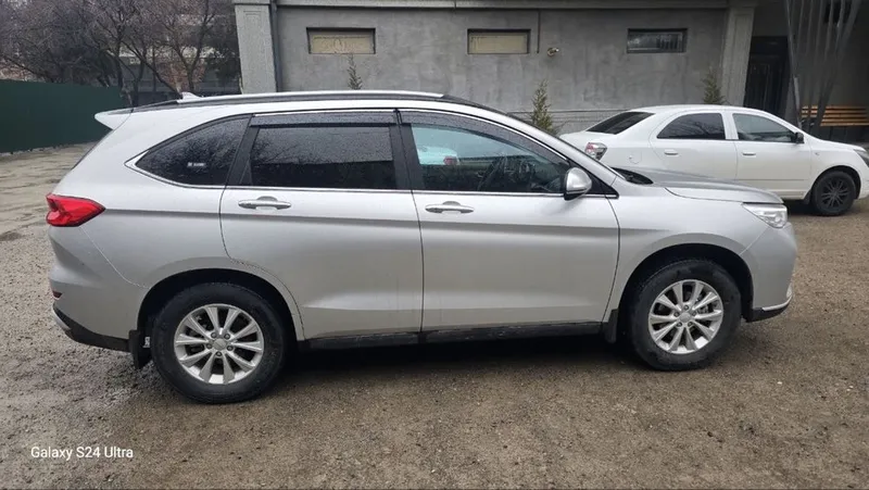 HAVAL M6 sotiladi, 3-pozitsiya 3 HAVAL M6 sotiladi, 3-pozitsiya 3