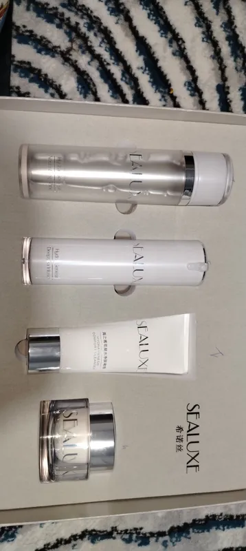 SEALUXE Hydra Genesis 2 SEALUXE Hydra Genesis 2