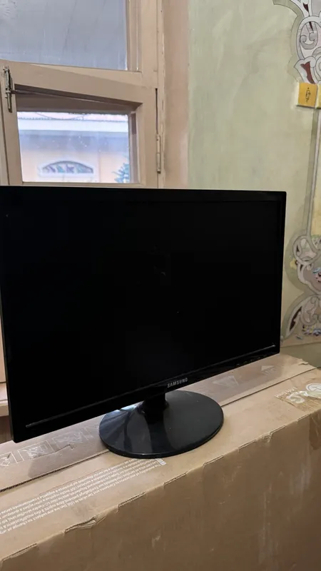 Samsung monitor 2